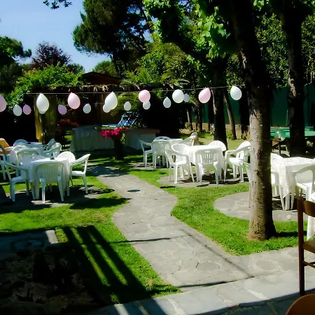 Hotel Olga 2*